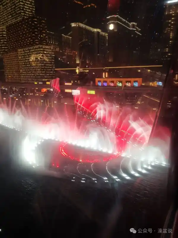 2024悄悄过去2025咻咻来了