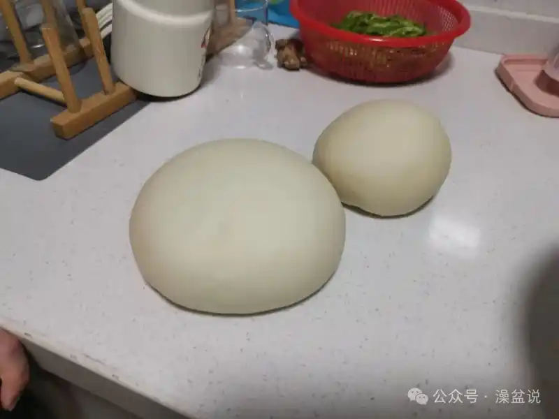 2024悄悄过去2025咻咻来了