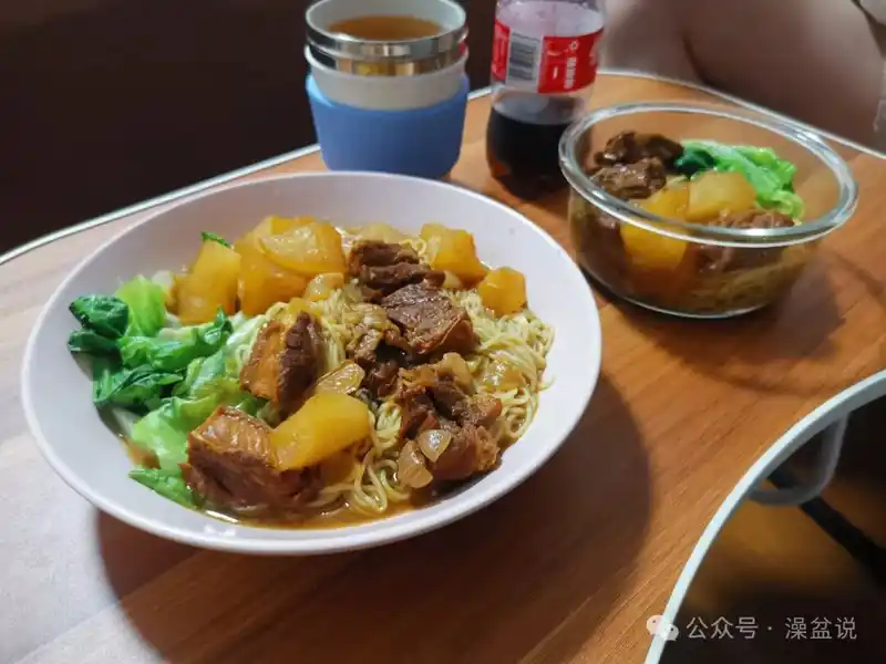 2024悄悄过去2025咻咻来了